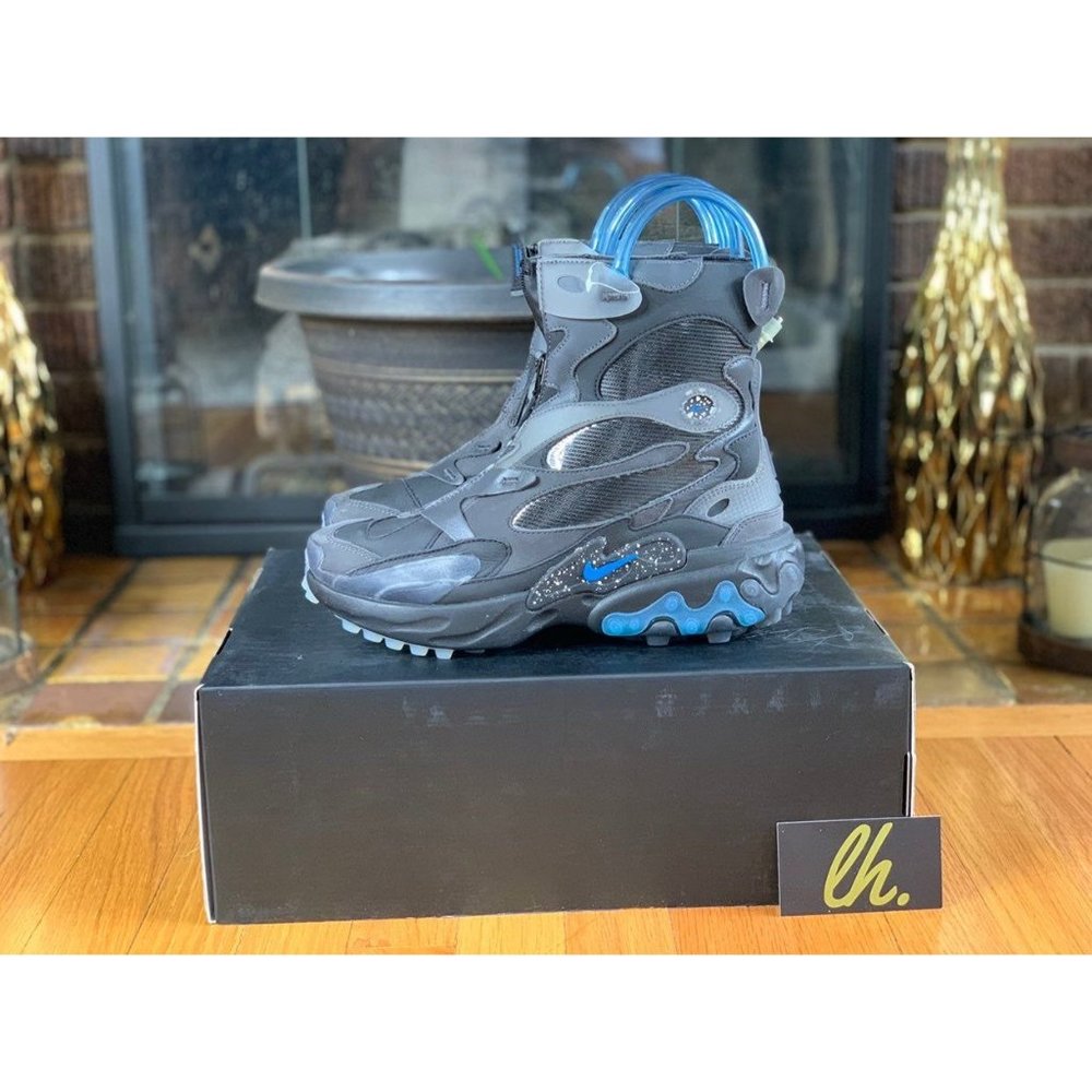 Size 6.5 W Nike React Boot "Undercover Black"